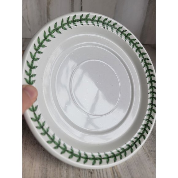 Portmeirion‎ Botanic teacup leaf rimmed saucer plate - Picture 4 of 5